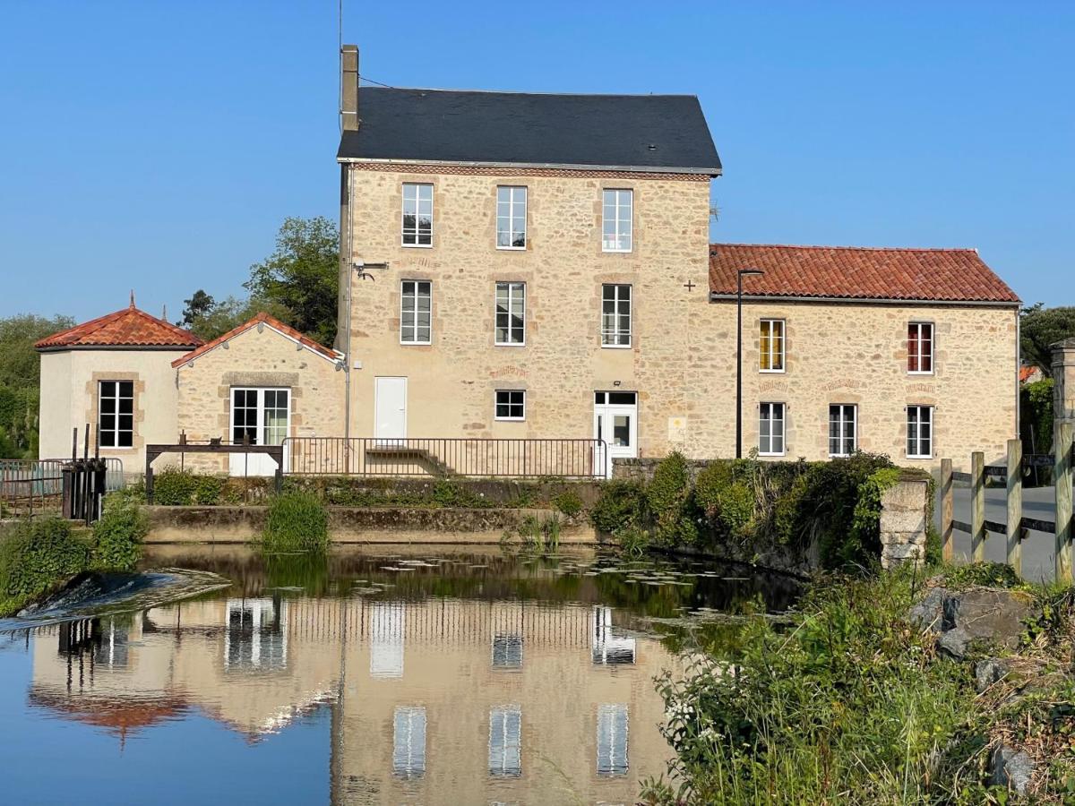 Moulin De Chaussac 10 Min Du Puy Dufou Saint-Laurent-sur-Sèvre